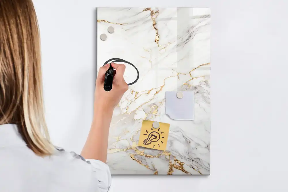 Tablă magnetică decorativă cu aspect de marmură
