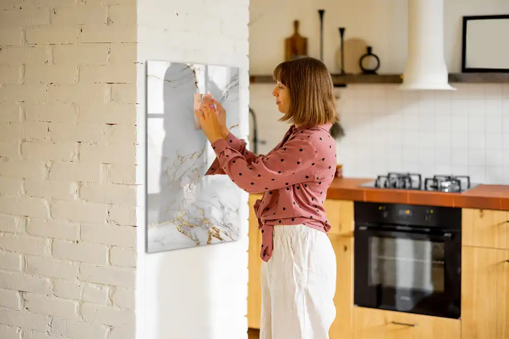 Tablă magnetică decorativă cu aspect de marmură