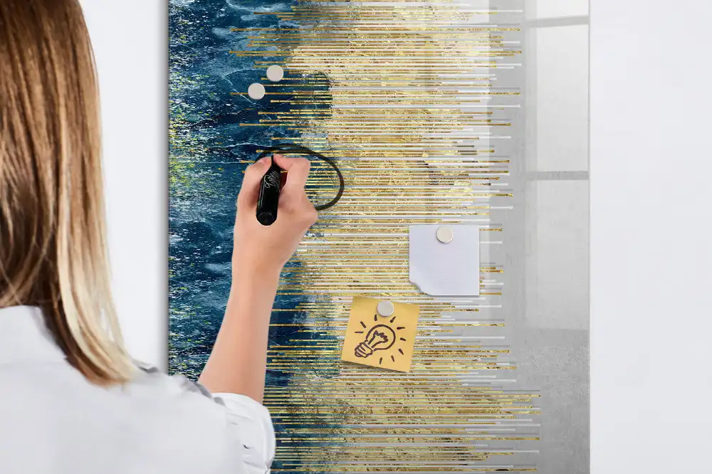Tablă magnetică de perete cu design decorativ