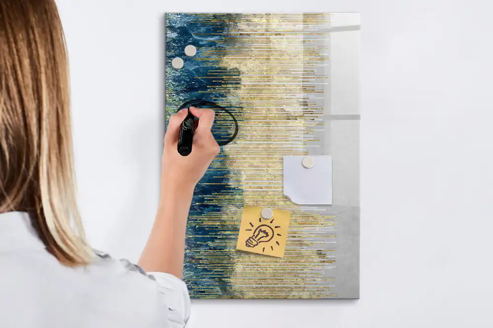 Tablă magnetică de perete cu design decorativ