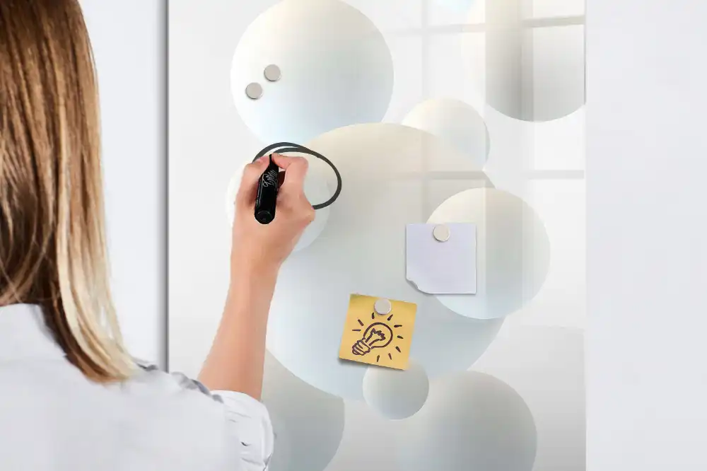 Tablă magnetică pentru birou cu model abstract cu sfere