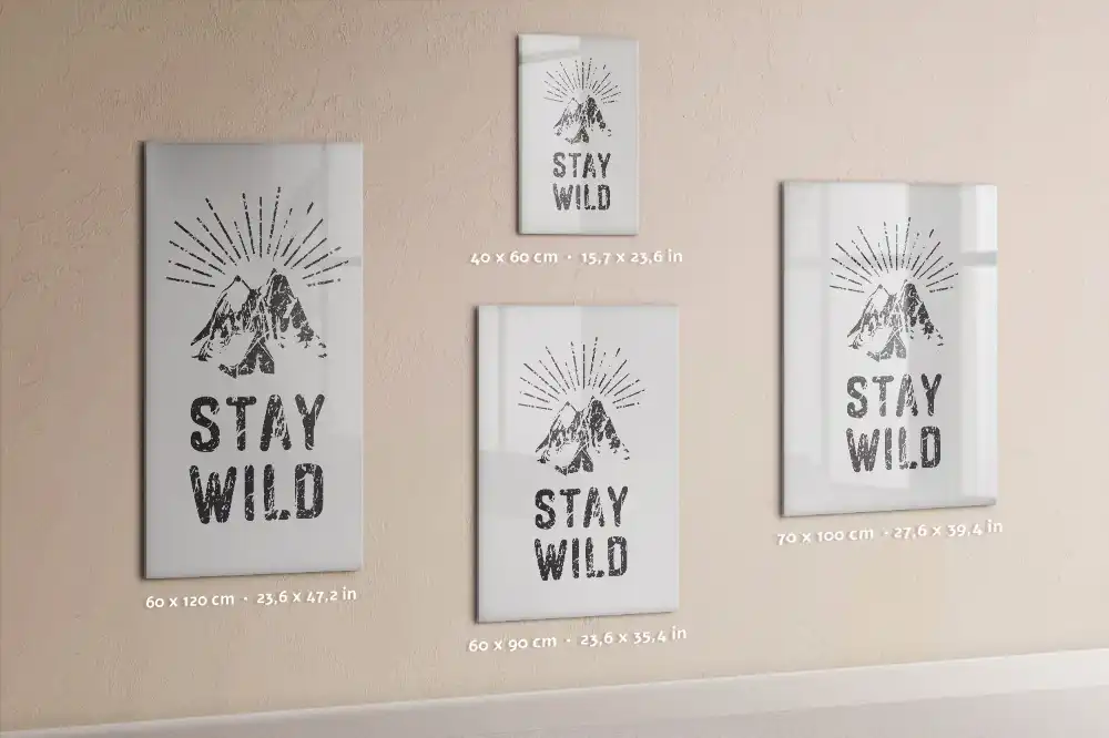 Tablă magnetică de scris cu design montan Stay Wild