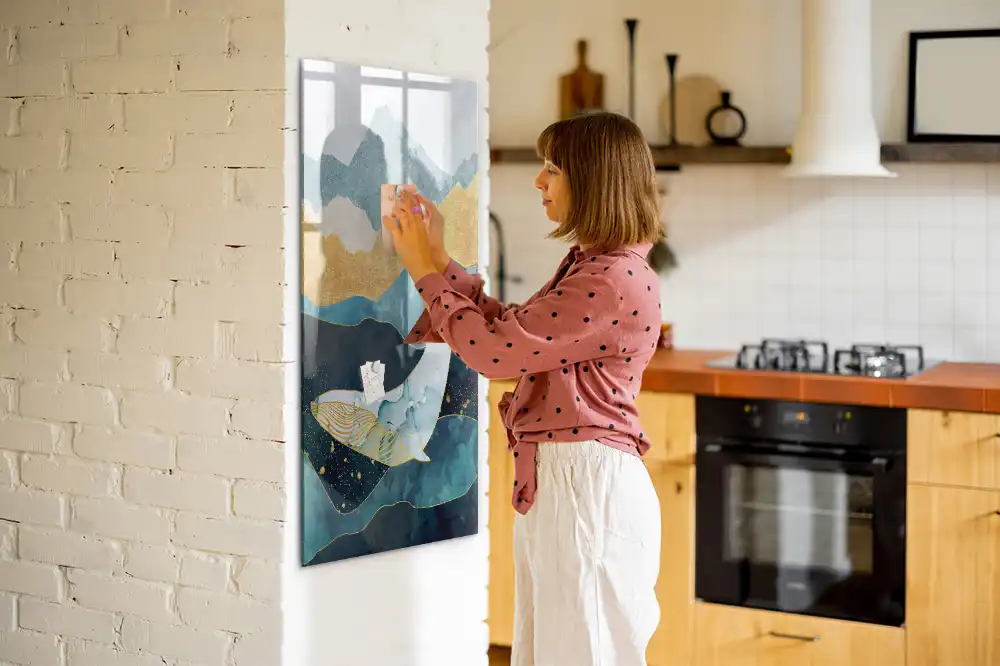Tablă magnetică pentru birou în formă de balenă cu aspect de marmură
