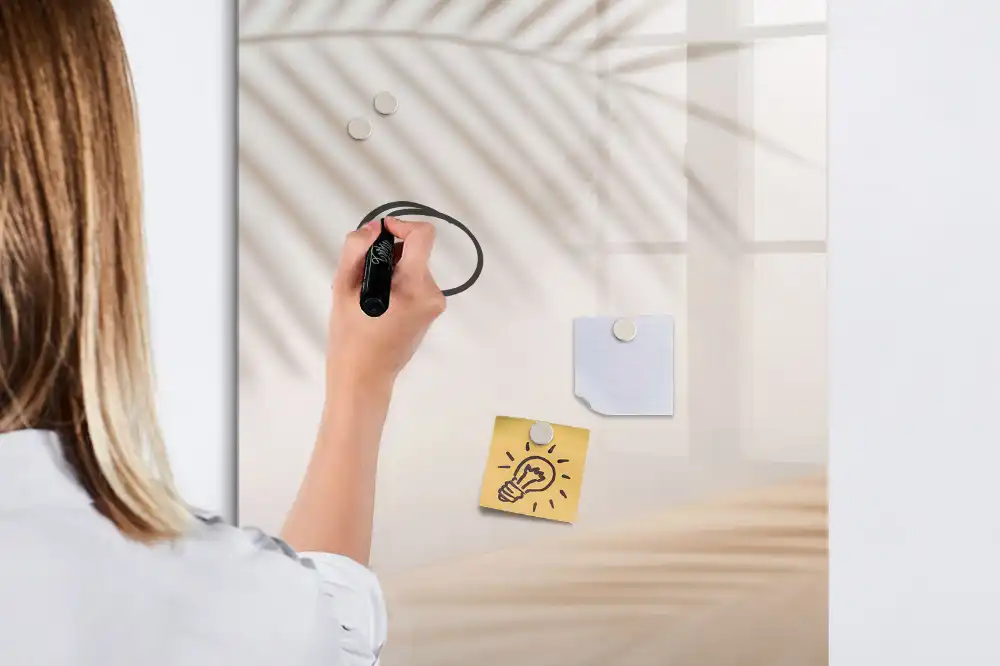 Tablă magnetică de perete cu model umbra unei frunze de palmier