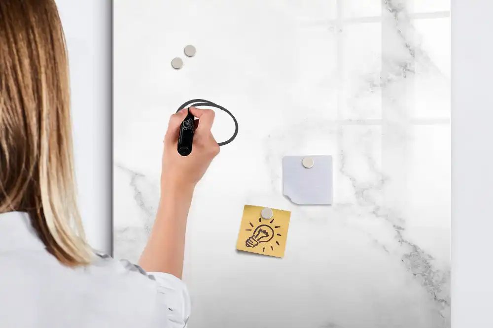 Tablă magnetică pentru birou cu aspect de marmură clasică