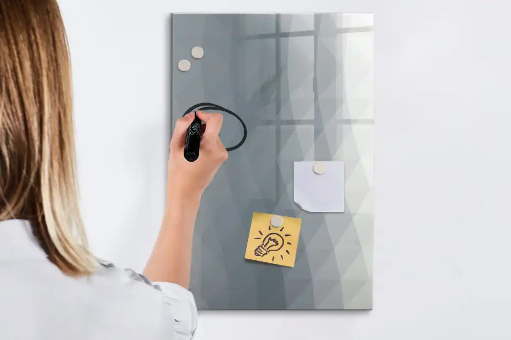 Tablă magnetică de perete cu model de valuri picturale gri