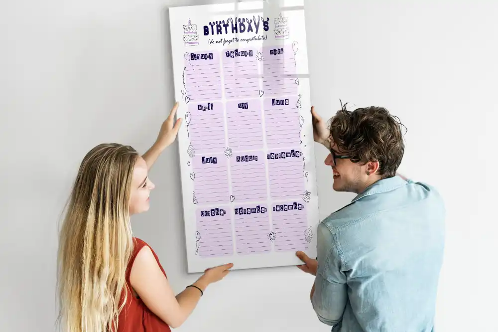 Tablă magnetică de birou pentru calendarul zilelor de naștere