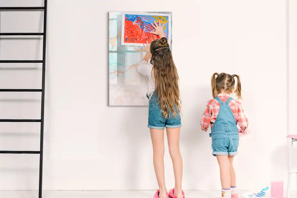 Tablă magnetică de perete pentru tuș artistic