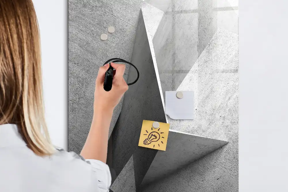Tablă magnetică de perete cu design geometric modern