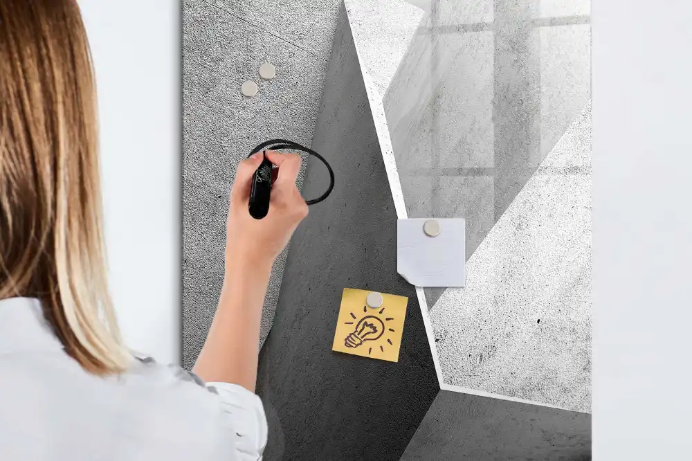 Tablă magnetică de perete cu design geometric modern