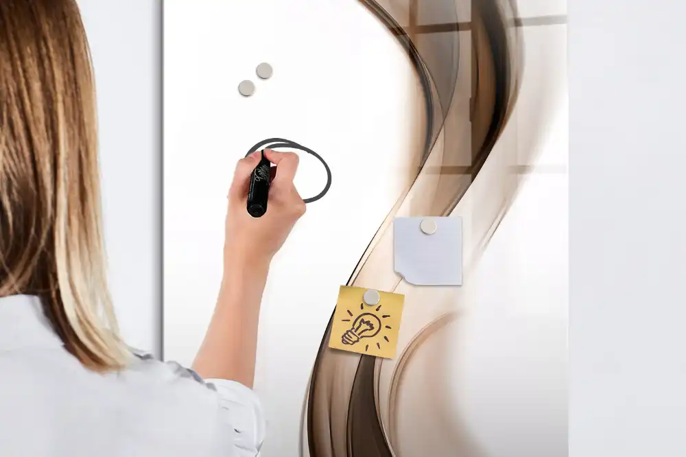 Tablă magnetică de scris cu model ondulat