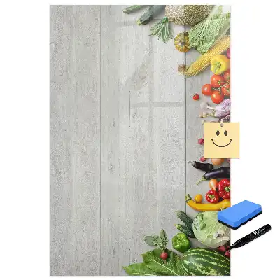 Tablă magnetică pentru scris configurată cu motive de legume pe suport din lemn