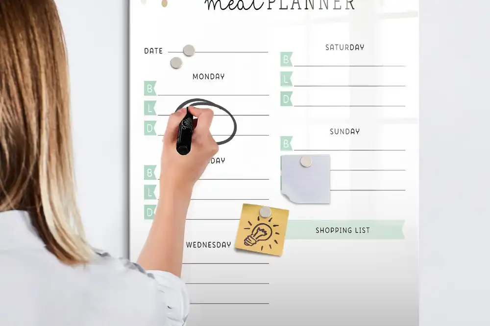 Tablă magnetică pentru planificare nutrițională