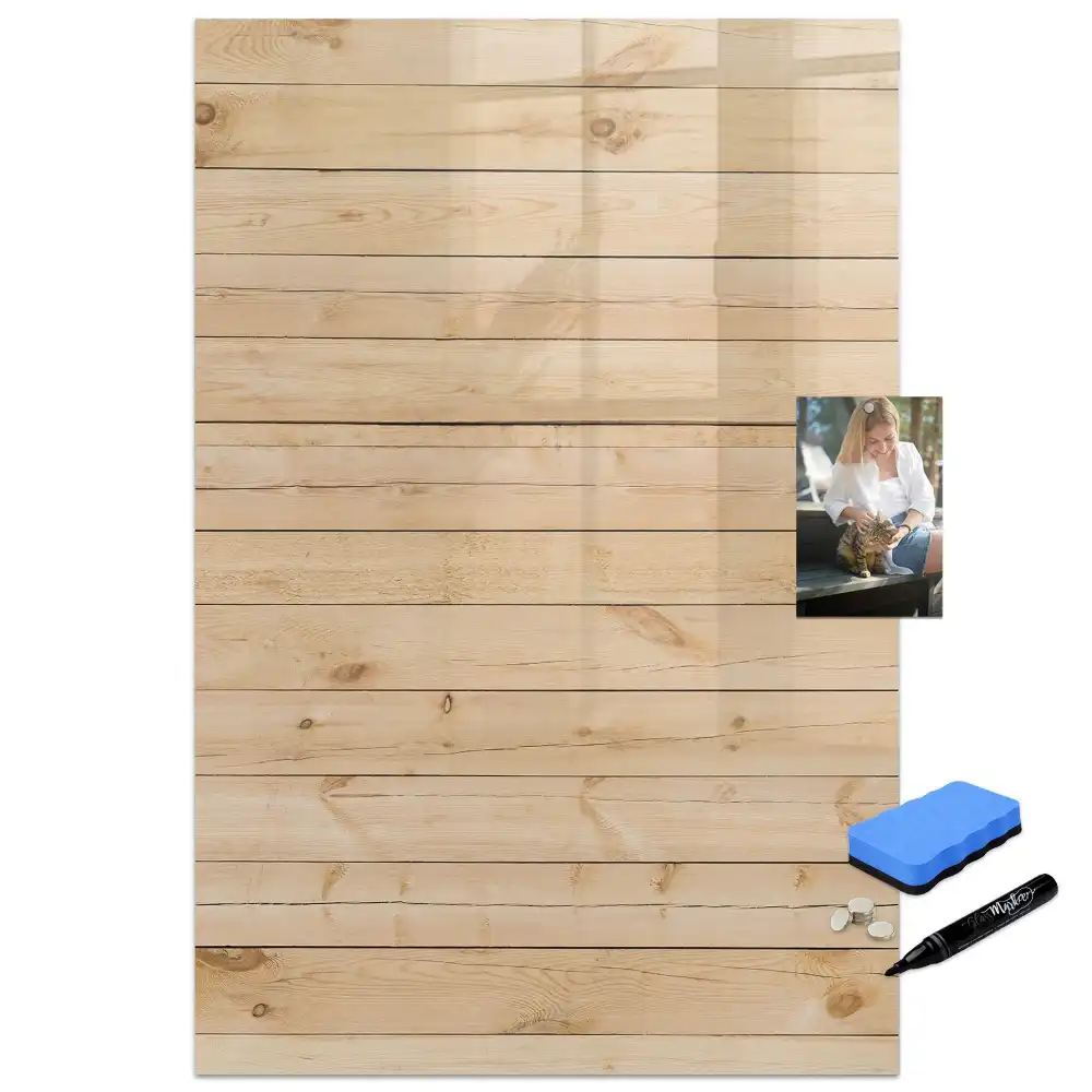 Tablă magnetică de birou cu aspect de scânduri din lemn deschis la culoare