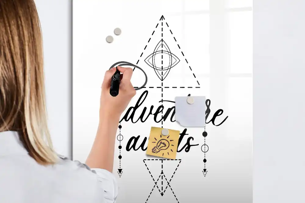 Tablă magnetică de birou Expediția Visurilor