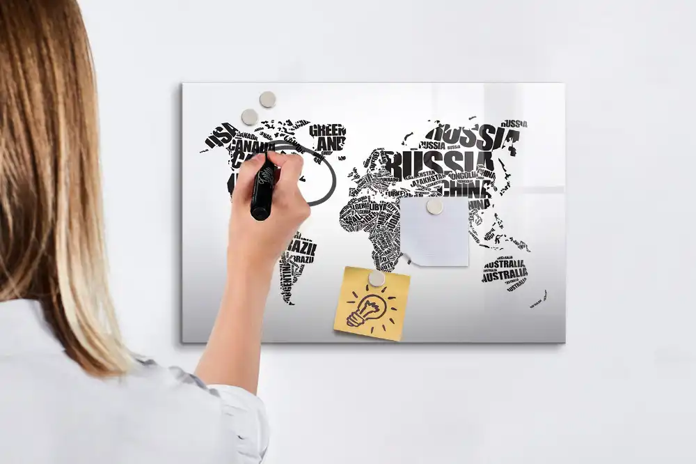 Tablă magnetică de scris cu design tipografic