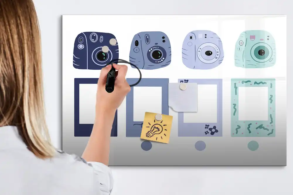 Tablă magnetică pentru magneți cu design în stil polaroid
