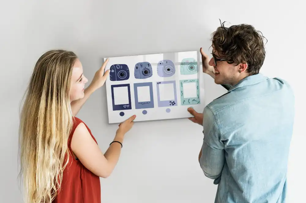 Tablă magnetică pentru magneți cu design în stil polaroid