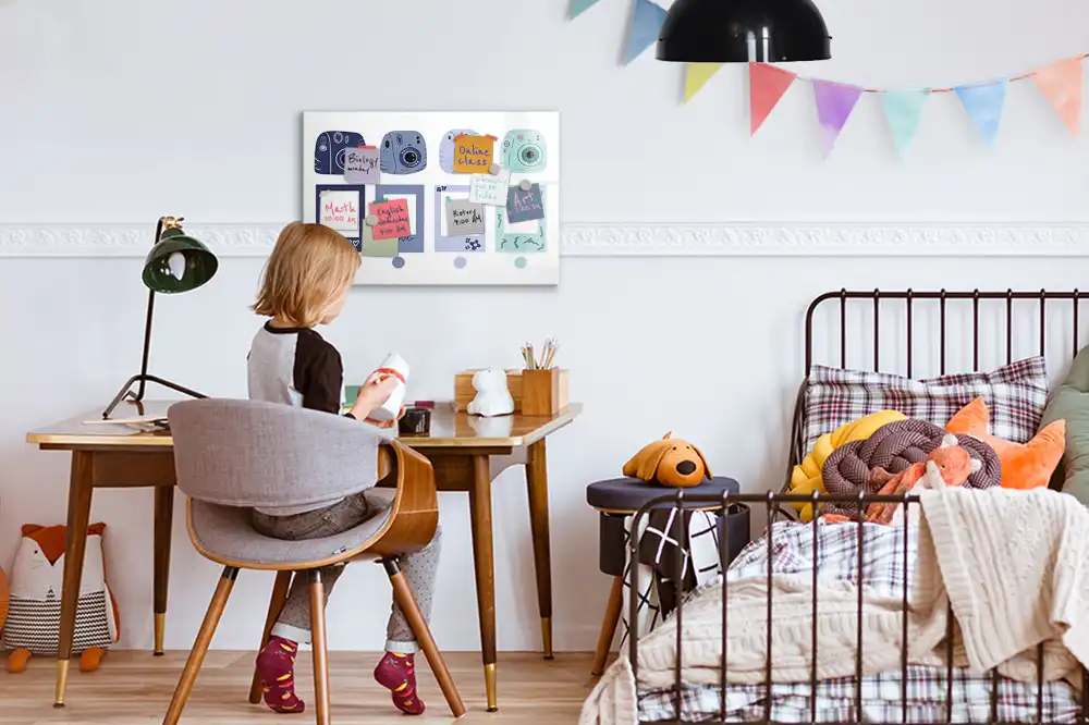 Tablă magnetică pentru magneți cu design în stil polaroid