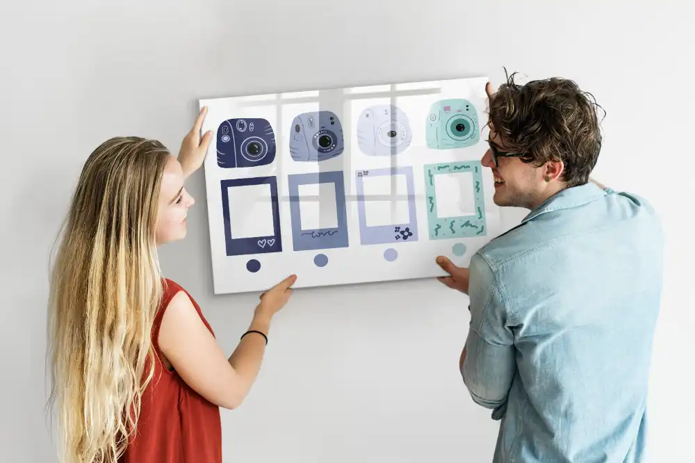 Tablă magnetică pentru magneți cu design în stil polaroid
