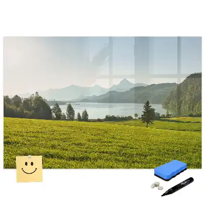 Tablă magnetică cu model de câmpuri și văi montane