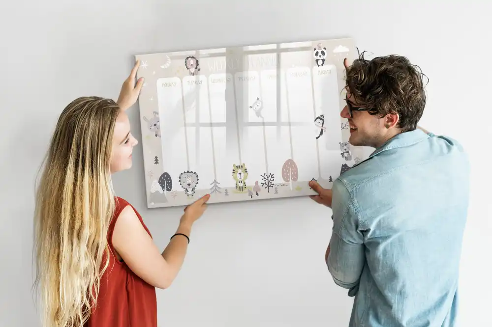 Tablă magnetică săptămânală pentru magneți