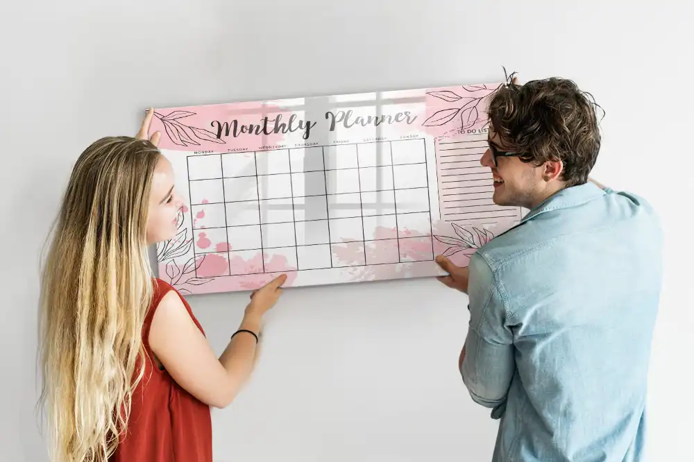 Tablă magnetică de scris calendar lunar roz