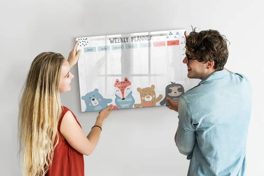 Tablă magnetică săptămânală pentru planificare