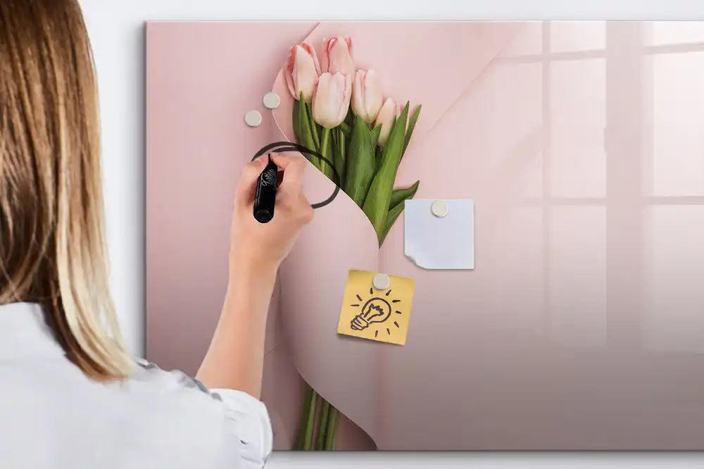 Tablă magnetică de scris în formă de buchet de flori