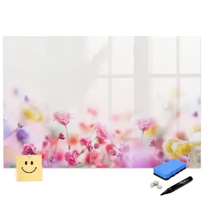 Tablă magnetică cu design de flori pe pajiște verde