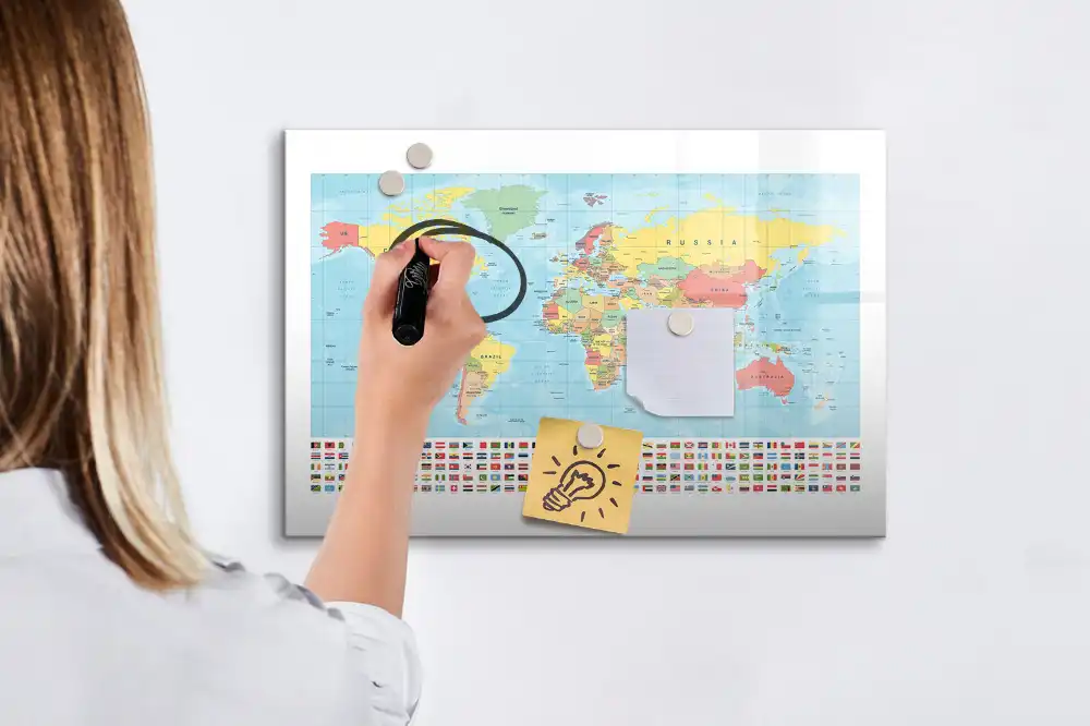 Tablă magnetică cu marker Atlasul geografic al lumii