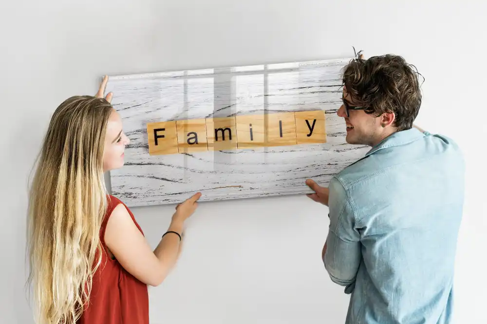 Tablă magnetică pentru mesaje în familie