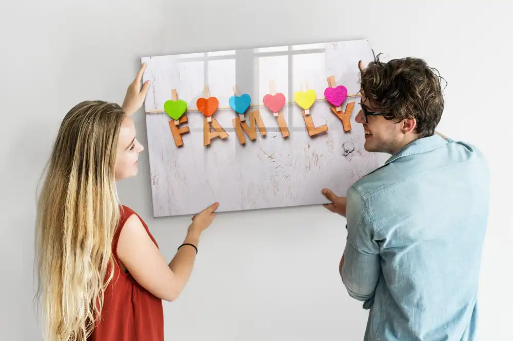 Tablă magnetică decorativă cu inscripția Focul Sacru al Familiei