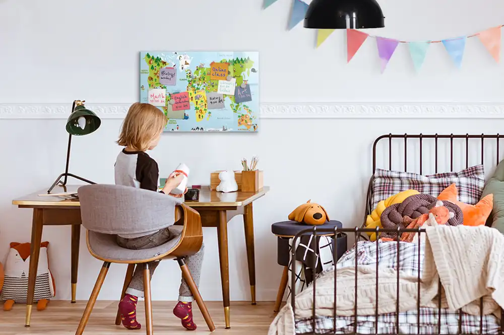 Tablă magnetică cu harta culturală a lumii