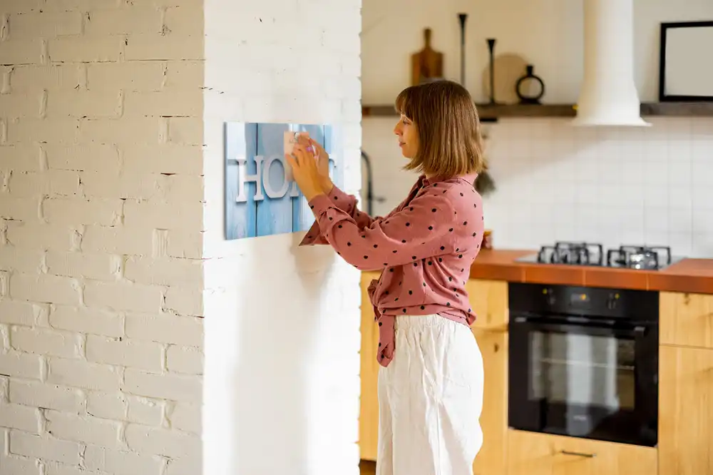 Tablă magnetică pentru scris cu inscripția Home Sweet Home