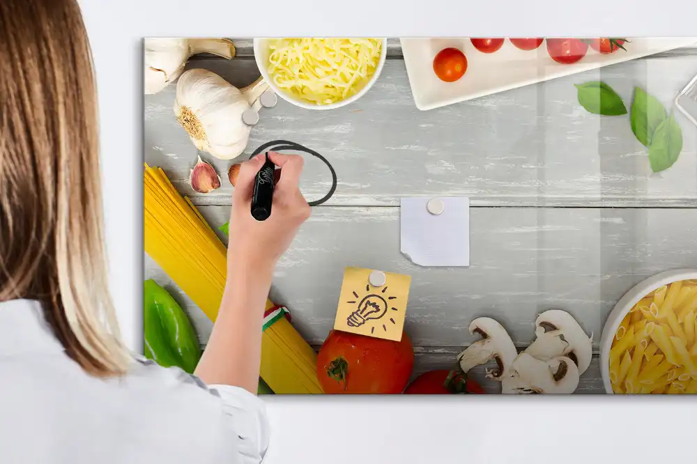 Tablă magnetică cu marker pentru ingrediente culinare