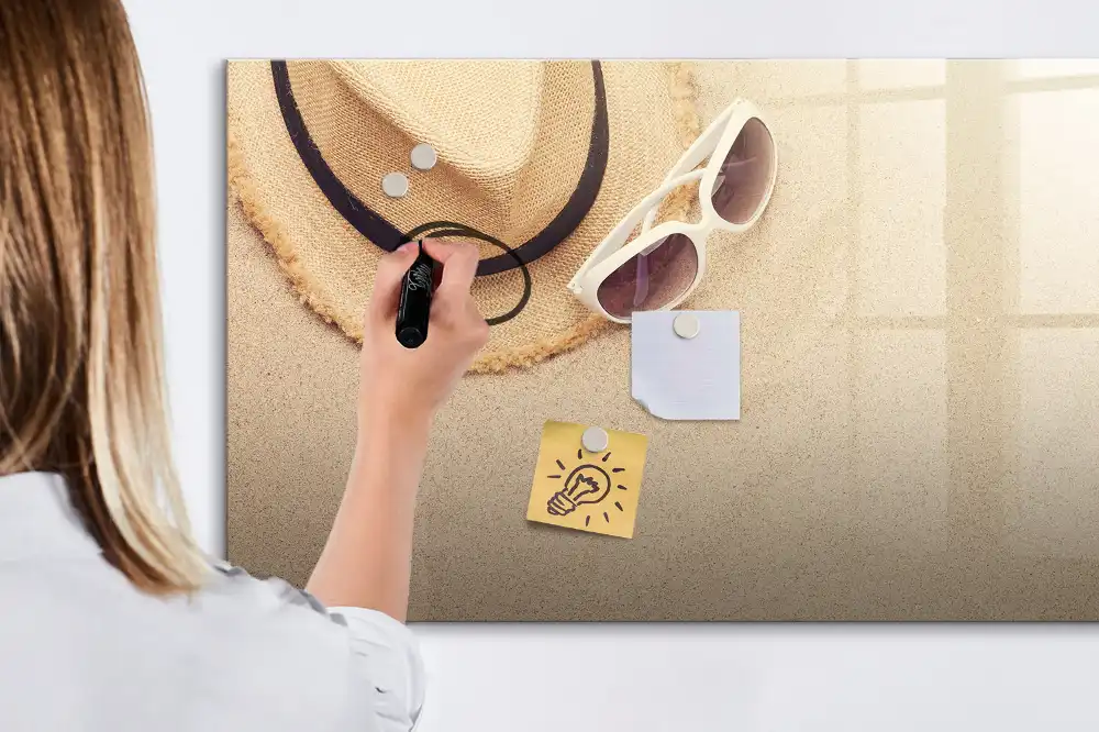 Tablă magnetică pentru scris cu accesorii tematice de vară