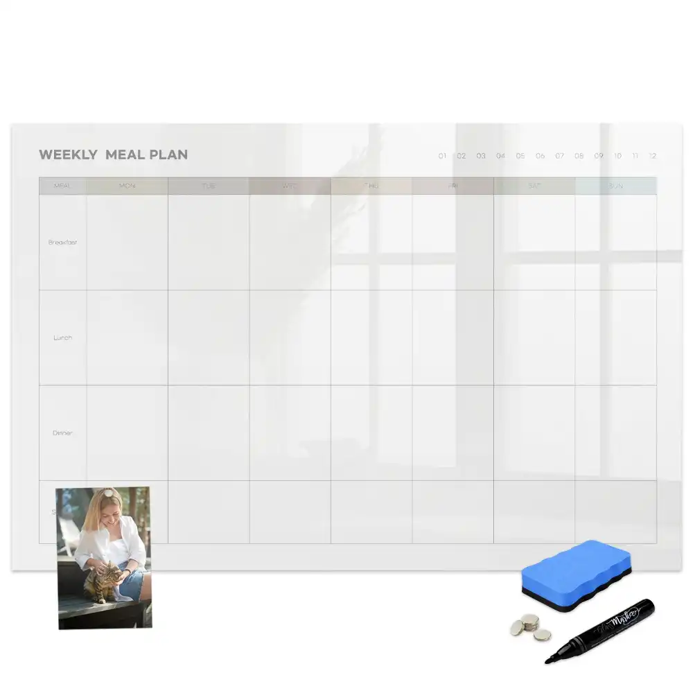 Tablă magnetică minimalistă pentru organizarea preparatelor