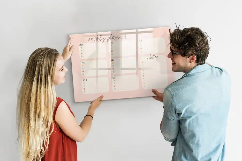 Tablă magnetică pentru planificarea săptămânală cu design drăguț