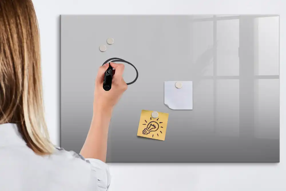 Tablă magnetică gri deschis pentru magneți