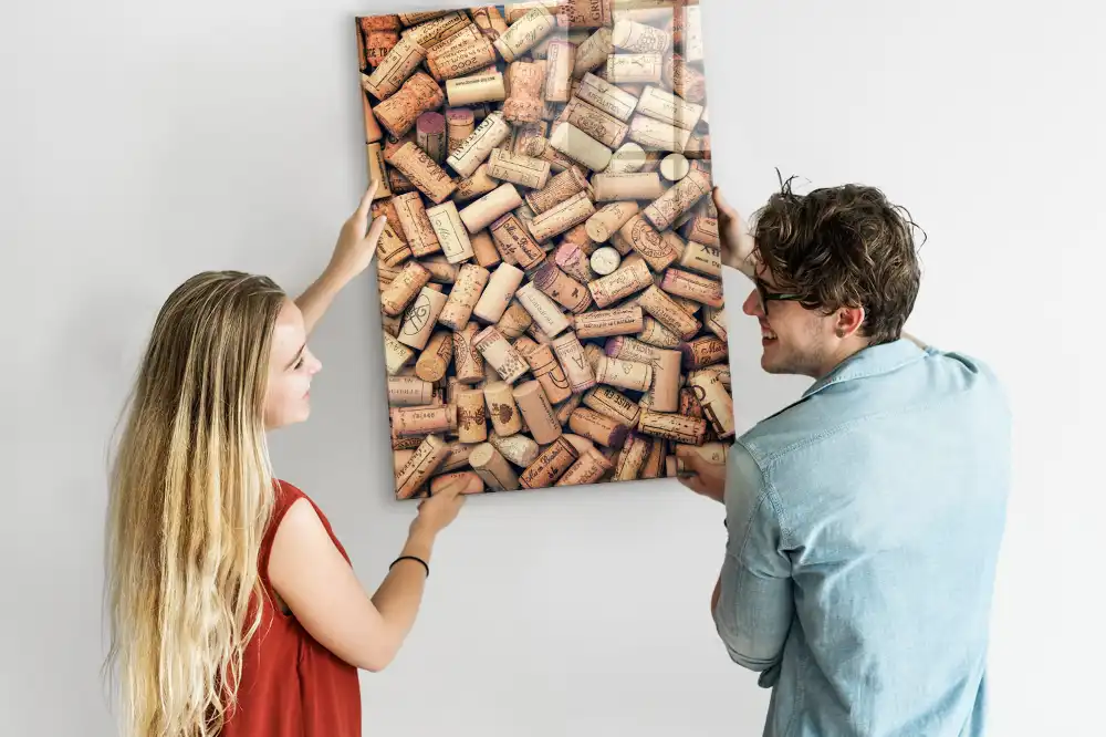 Tablă magnetică de perete pentru dopuri de plută de vin