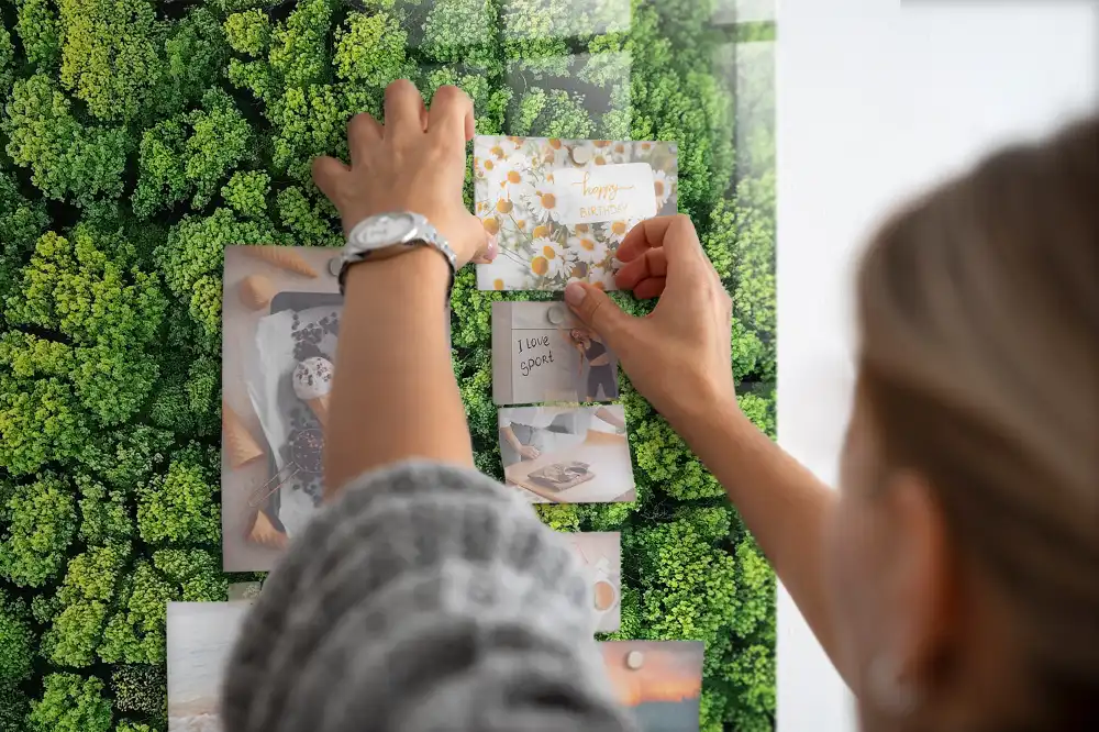 Tablă magnetică de perete cu model copaci de pădure