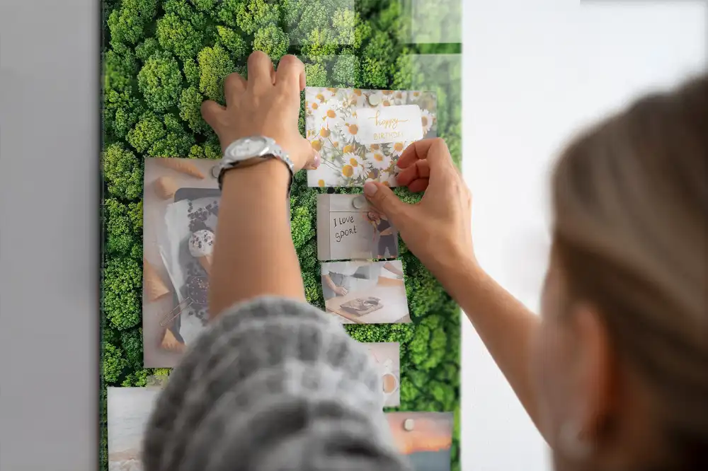 Tablă magnetică de perete cu model copaci de pădure