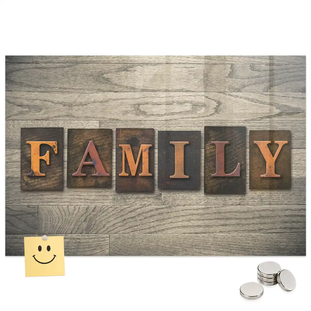 Tablă magnetică din sticlă cu inscripția Family