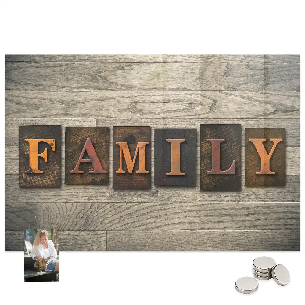 Tablă magnetică din sticlă cu inscripția Family