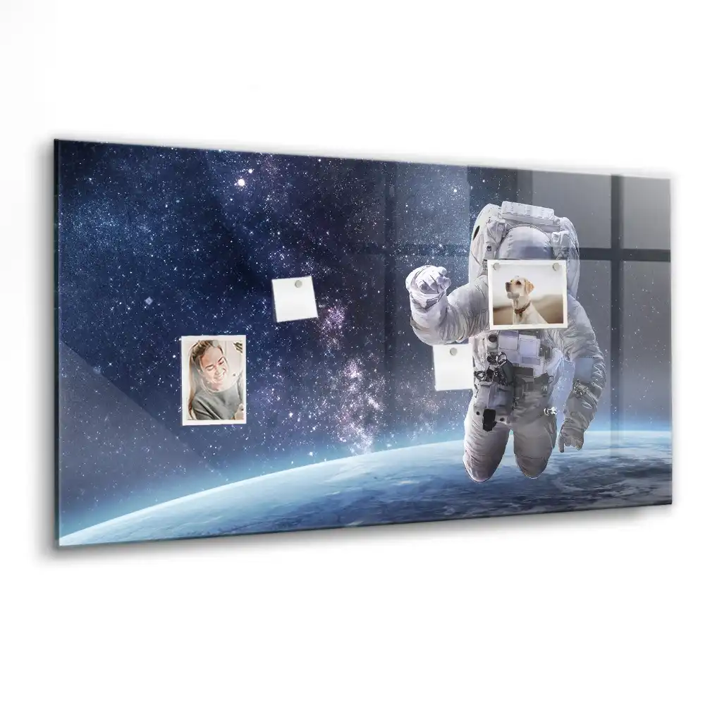 Tablă magnetică cu tematică astronaut