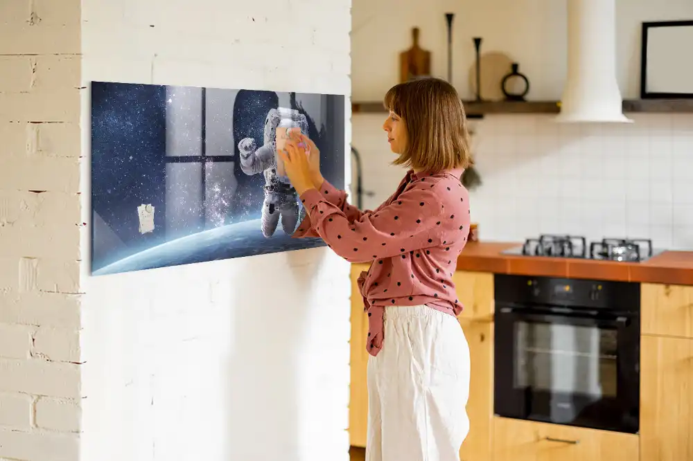Tablă magnetică cu tematică astronaut